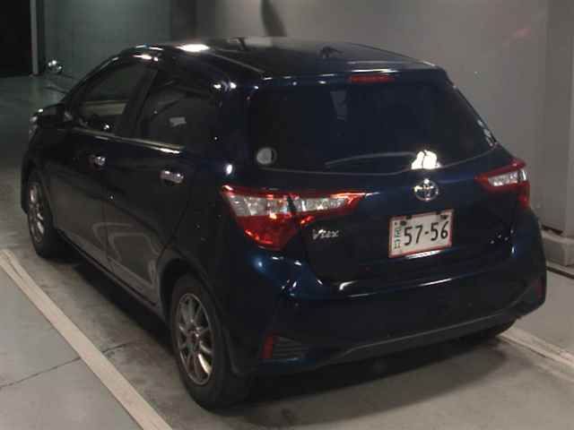 2019 Toyota Vitz F Safety Edition III auction photo 2
