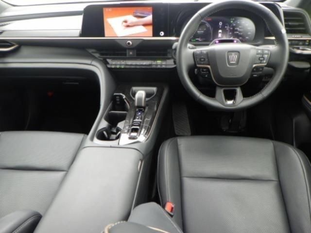 2025 Toyota Crown Sport Z 4WD auction photo 3