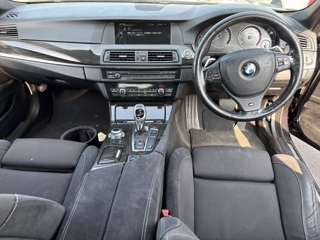 2013 BMW 5 Series 523D Blue Performance M Sport auction photo 4