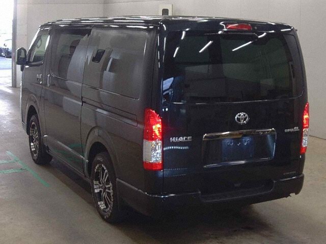 2025 Toyota Hiace LスーパーGLダーク2 4WD auction photo 2