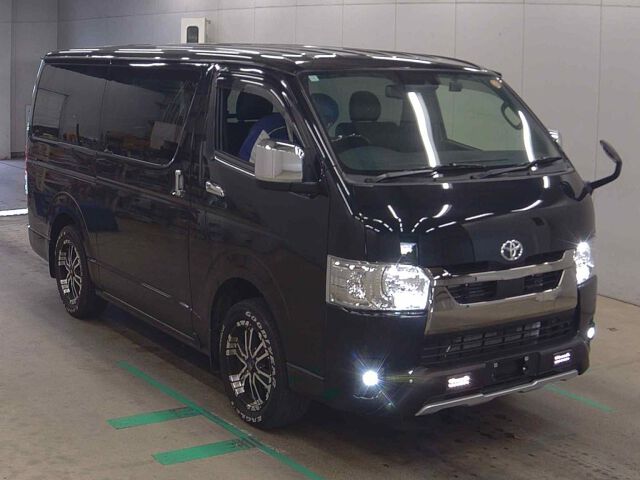 Japan Auction Vehicles 8 2025 Toyota Hiace LスーパーGLダーク2 4WD auction photo