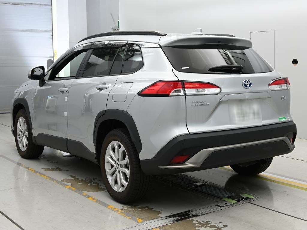2022 Toyota Corolla Cross ハイブリッド S auction photo 6