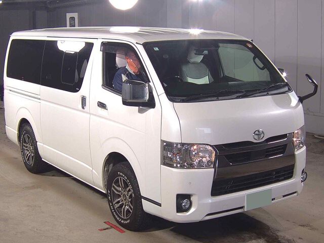 Japan Auction Vehicles 8 2021 Toyota Hiace L Super GL Dark 2 4WD auction photo