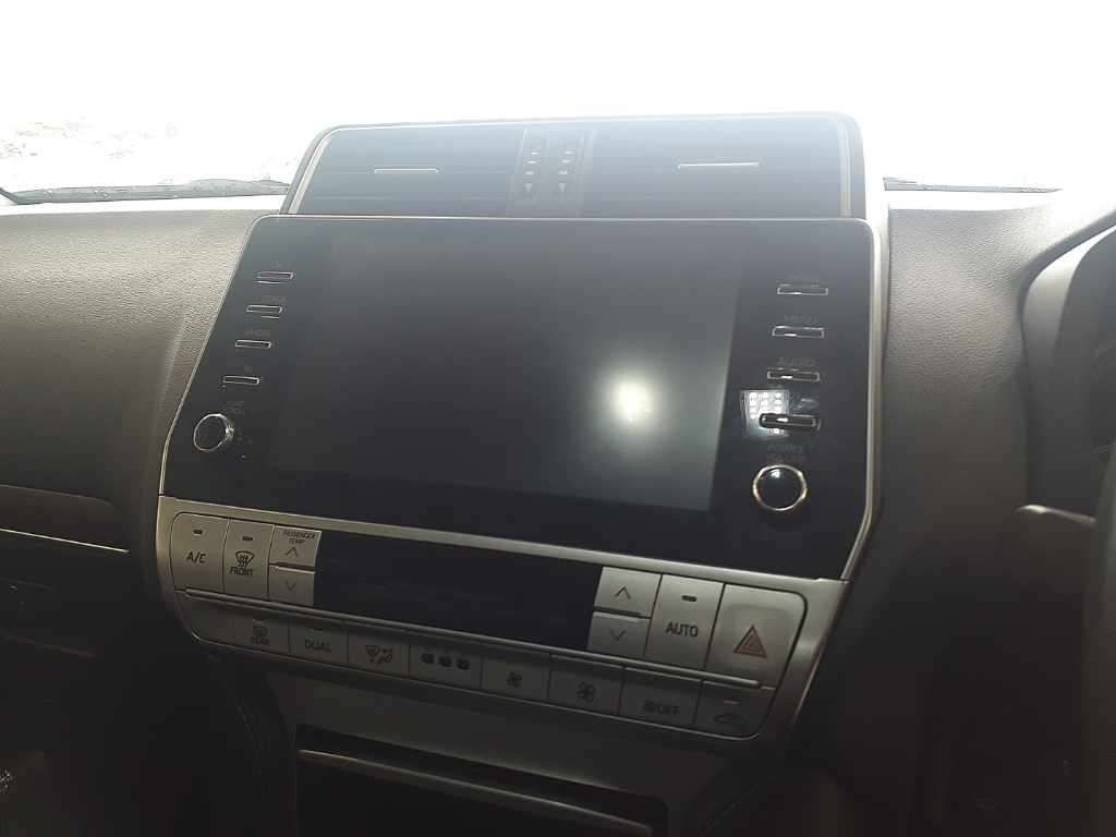 2023 Toyota Land Cruiser Prado TXLパッケージマットブラ 4WD auction photo 12