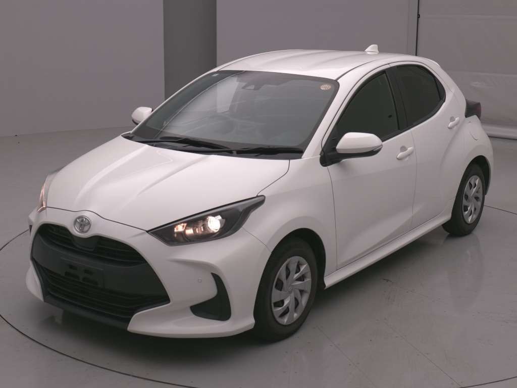 Japan Auction Vehicles 4 2021 Toyota Yaris X auction photo