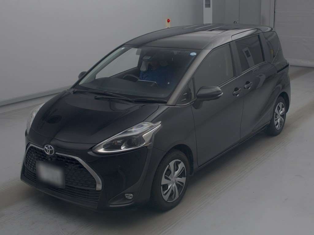 2021 Toyota Sienta G. Quero Japan auction vehicle