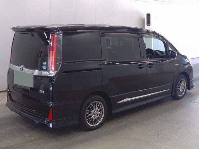 2017 Toyota Noah HV SI auction photo 5
