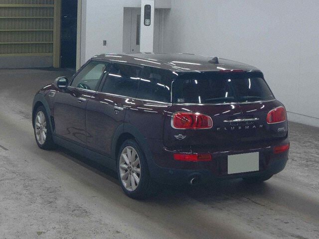 2018 MINI MINI クーパーD クラブマン auction photo 2