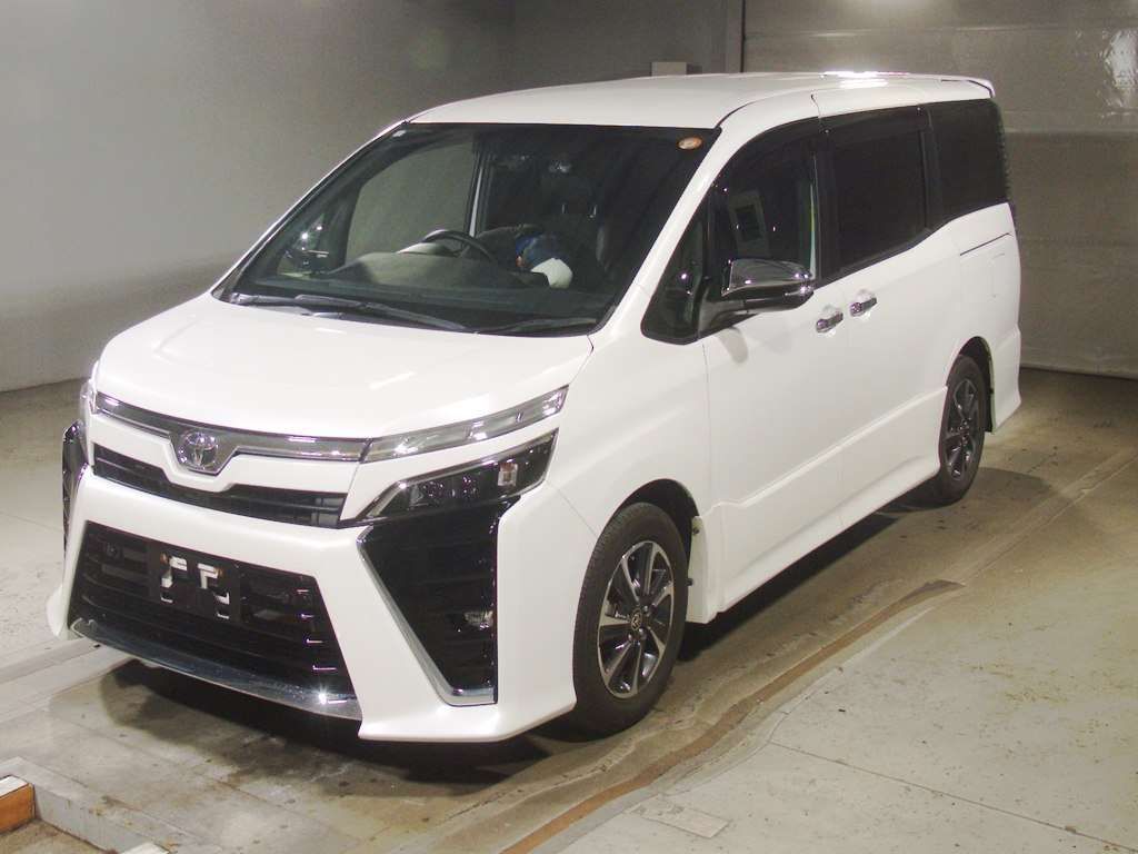 Japan Auction Vehicles 4 2021 Toyota Voxy ZS キラメキ3 auction photo