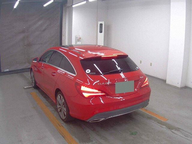 2017 Mercedes-Benz CLA Shooting Brake CLA220 4-Machi SB 4WD auction photo 2
