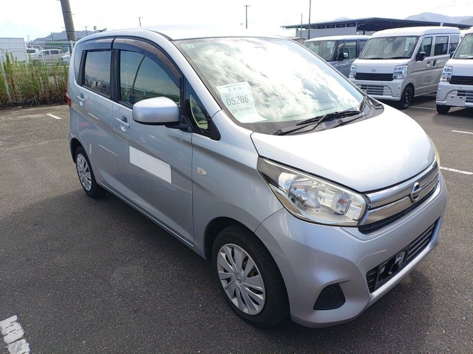 2017 Nissan Dayz auction photo 4