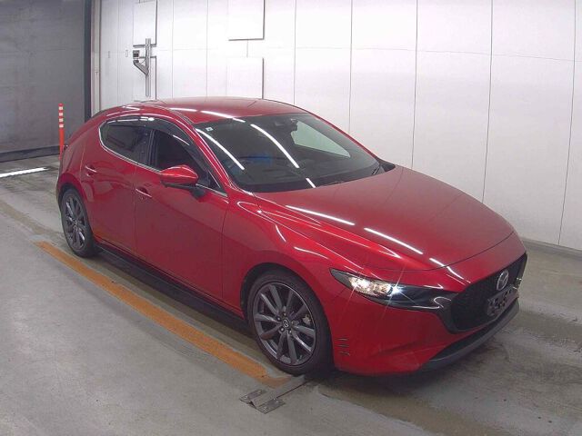 2019 Mazda 3ファストバック 15S Touring Japan auction vehicle
