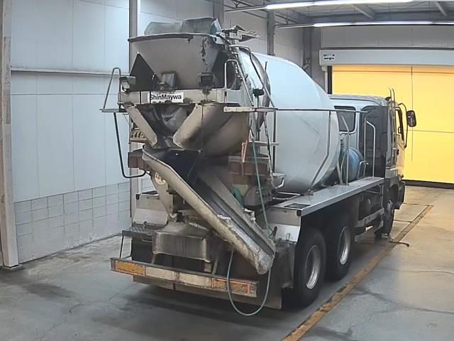 2005 Isuzu ミキサー auction photo 2