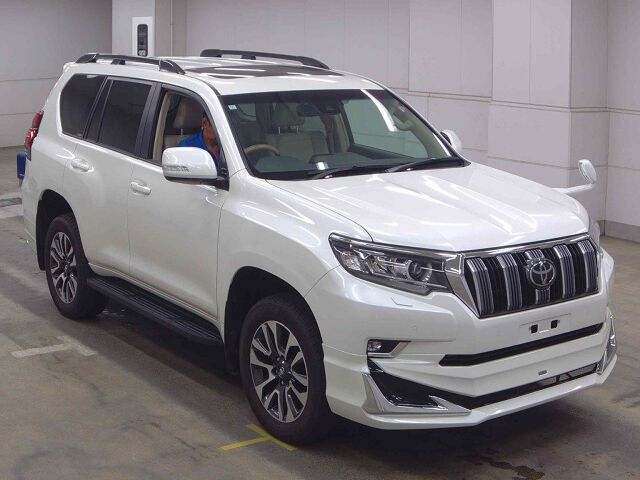 Japan Auction Vehicles 8 2023 Toyota Land Cruiser Prado TX Lパッケージ 4WD auction photo