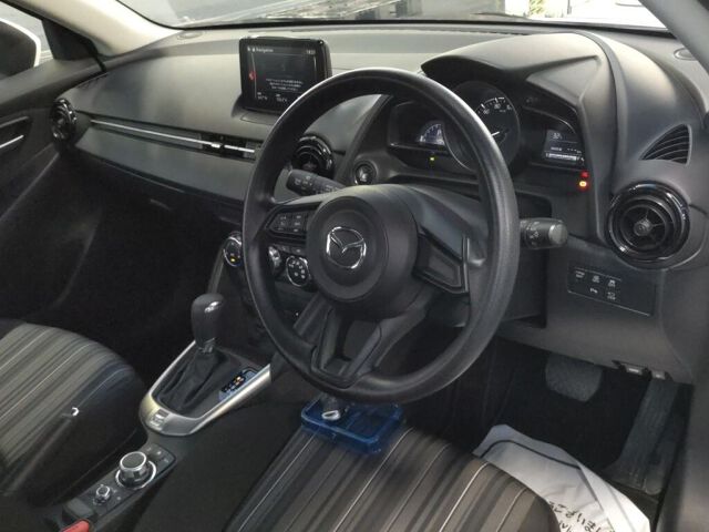 2021 Mazda 2 15Sスマートエディショ auction photo 3