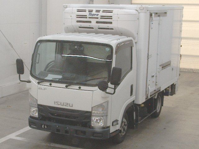 Japan Auction Vehicles 10 2021 Isuzu Elf Refrigerated and frozen trucks auction photo