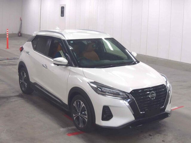 2021 Nissan Kicks X Two-Tone Interior Edition Japan auction vehicle