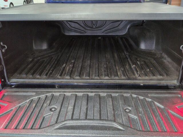 2021 Toyota Hilux Z 4WD auction photo 3