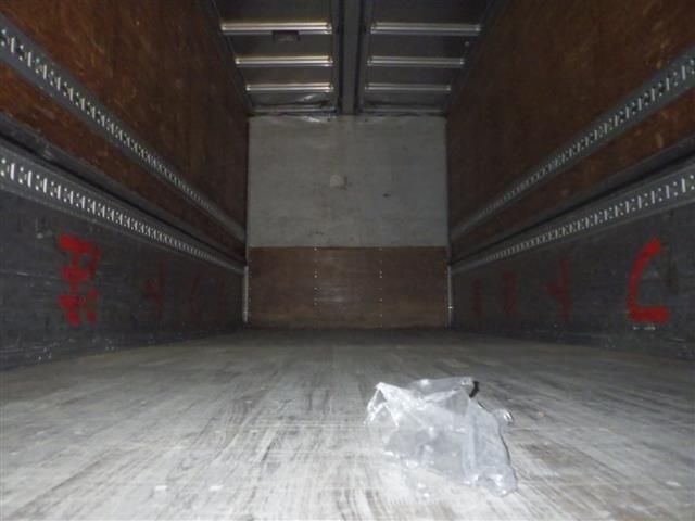 2007 Isuzu Forward ウィング auction photo 4