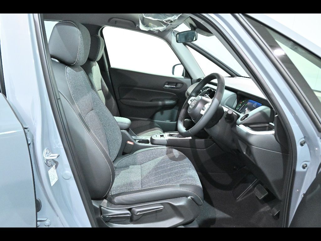 2026 Honda Fit e:HEVホーム auction photo 6