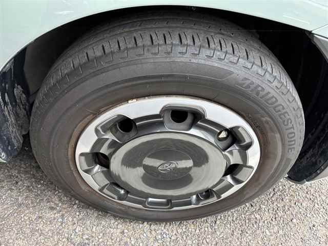 2024 Toyota Sienta Z auction photo 8
