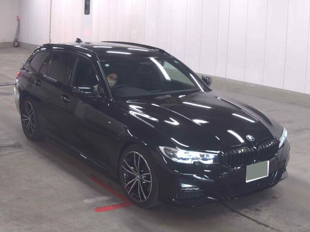 2022 BMW 3 Series 320DXDRツリMスポ 4WD Japan auction vehicle