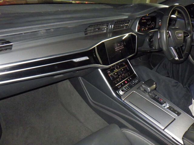 2018 Audi A7スポーツバック 55TFSIクワトロSライ 4WD auction photo 3