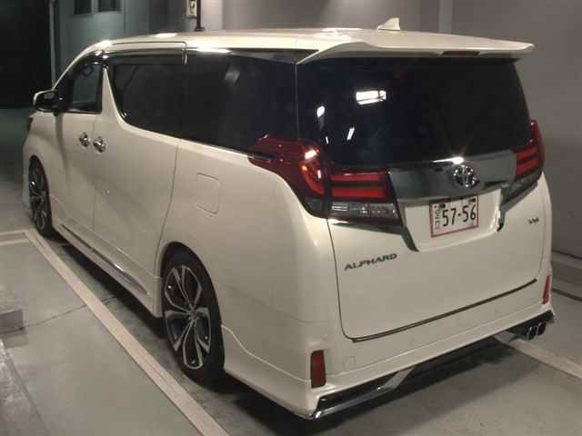 2015 Toyota Alphard S C Package auction photo 2