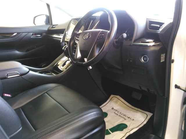2015 Toyota Alphard S C Package auction photo 3