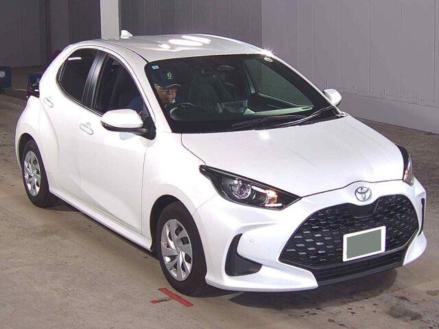 Japan Auction Vehicles 8 2025 Toyota Yaris X auction photo