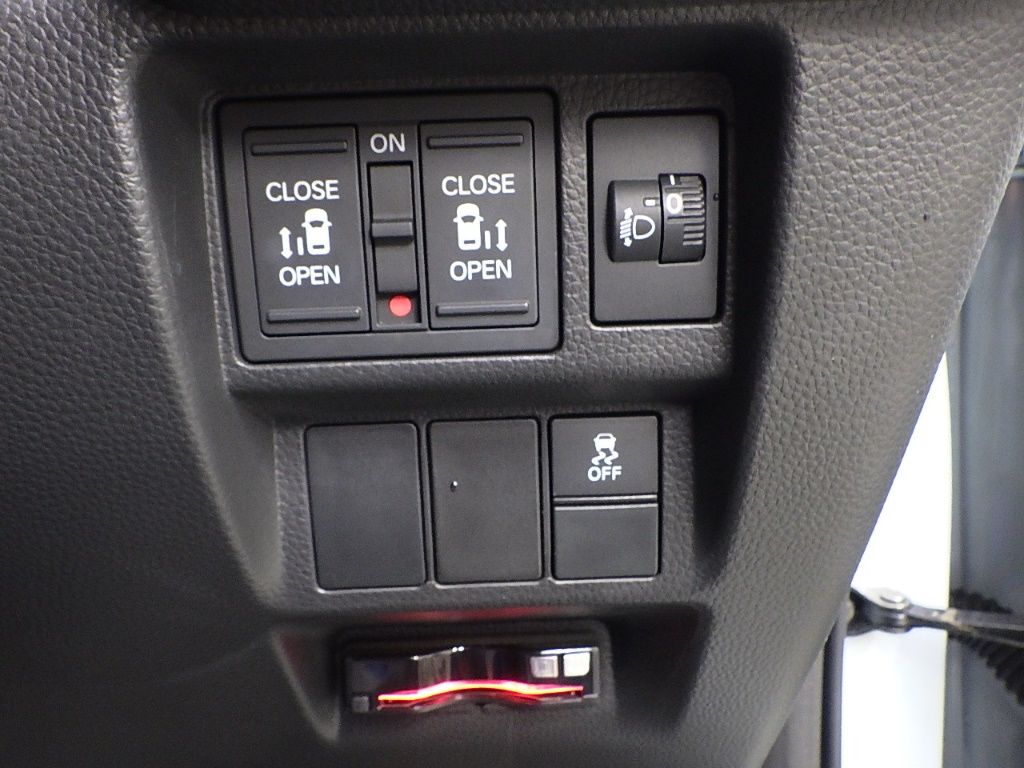 2022 Honda ステップワゴンエアー 7人 auction photo 9
