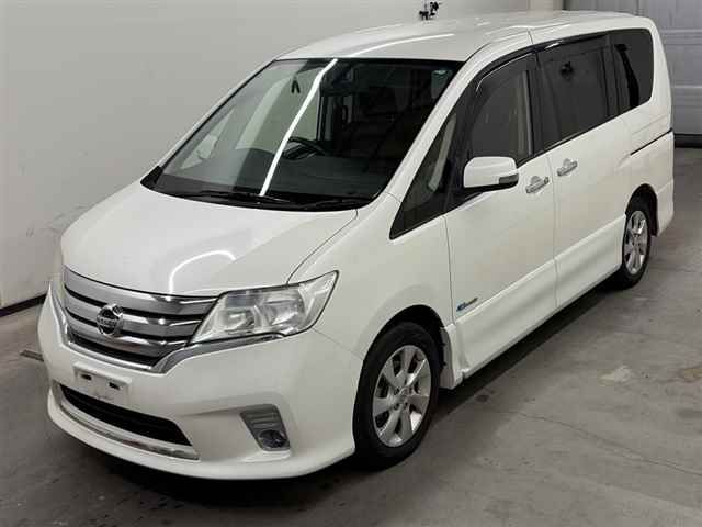 2013 Nissan Serena auction photo 4