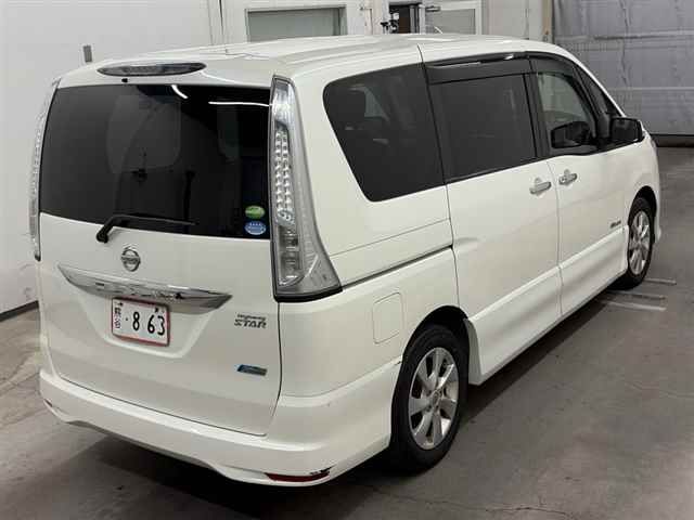 2013 Nissan Serena auction photo 5