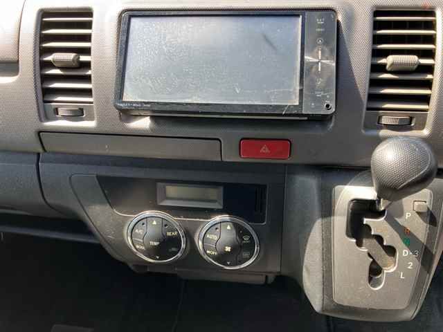 2010 Toyota Hiace ロングスーパーGL auction photo 6
