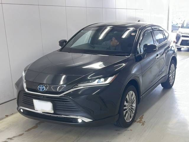 2025 Toyota Harrier Z Leather Package Japan auction vehicle
