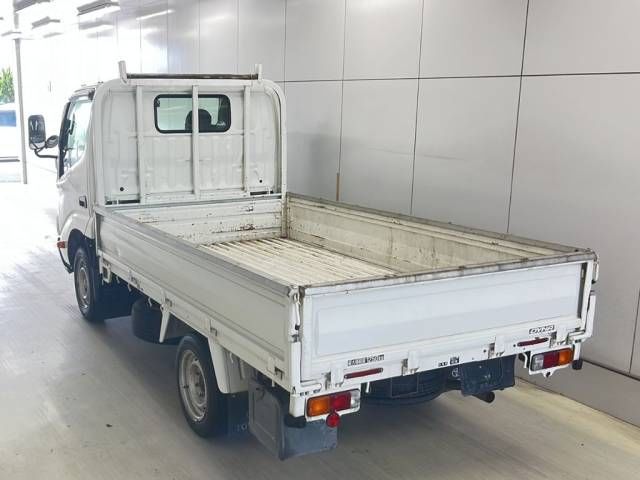 2013 Toyota Dyna * auction photo 3