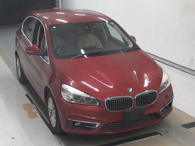 2015 BMW 2 Series 218dアクティブツアラーラグジュアリー Japan auction vehicle
