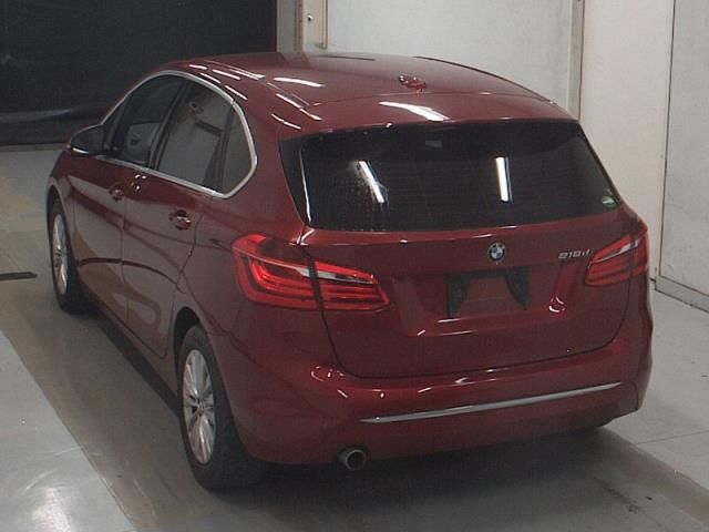 2015 BMW 2 Series 218dアクティブツアラーラグジュアリー auction photo 2