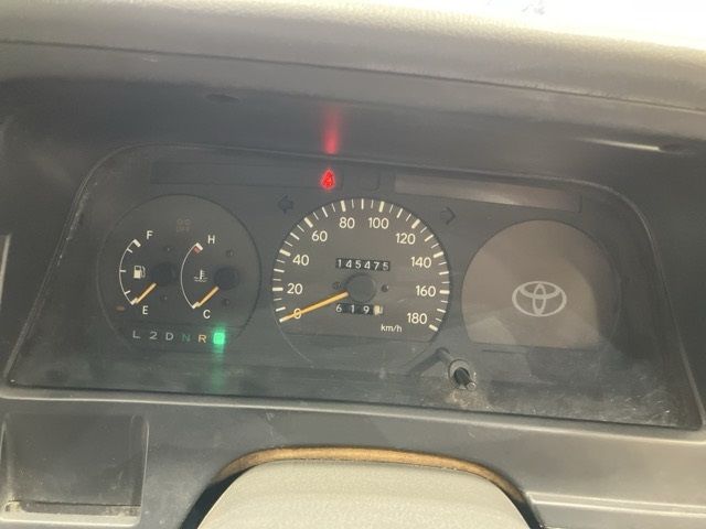 1994 Toyota Hiace 4WD キャンピングシャ auction photo 14