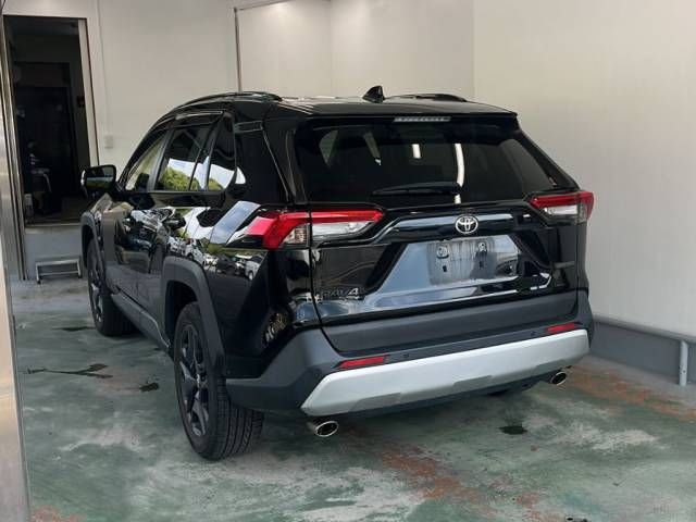 2024 Toyota RAV4 Adventure 4WD auction photo 3