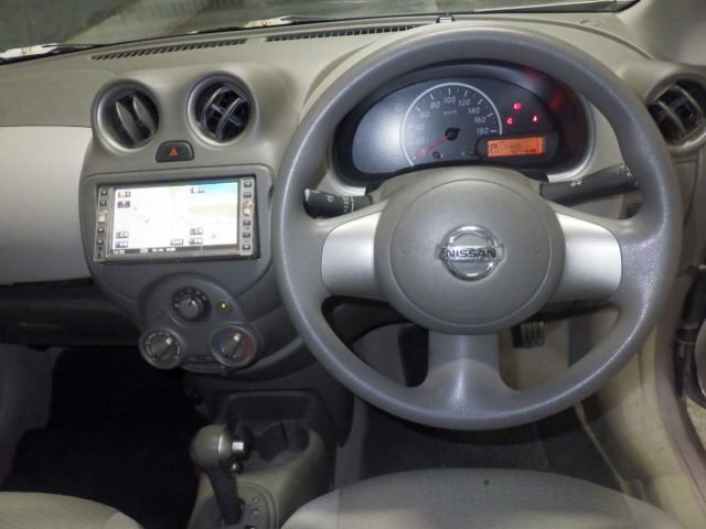2010 Nissan March 12X auction photo 4