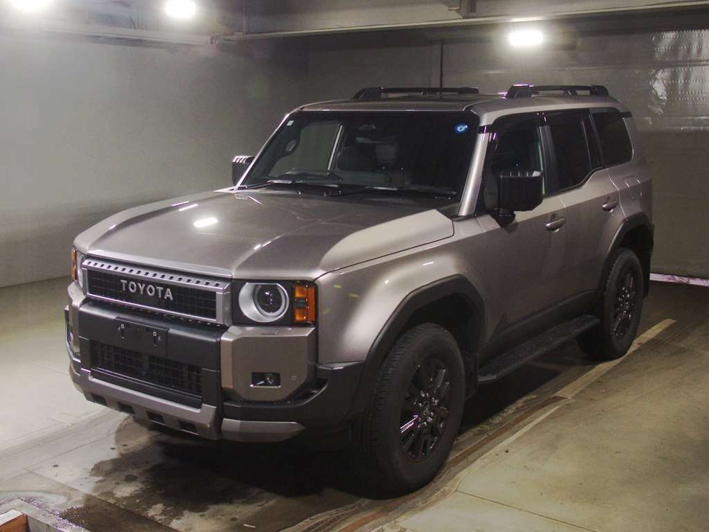 Japan Auction Vehicles 4 2024 Toyota Land Cruiser 250 VX 4WD auction photo