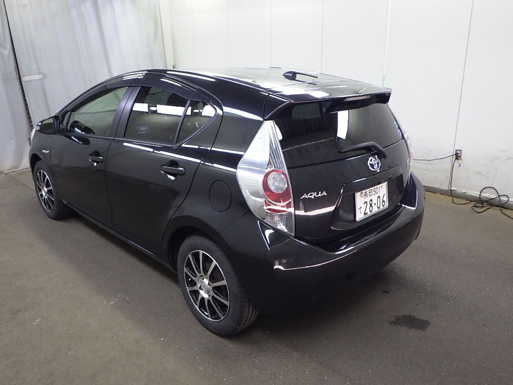 2014 Toyota Aqua Gブラックソフトレザーセレクション auction photo 5