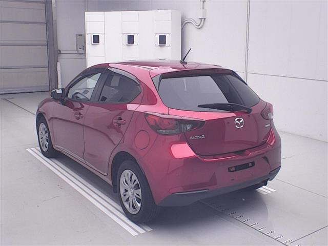 2019 Mazda 2 15S auction photo 2