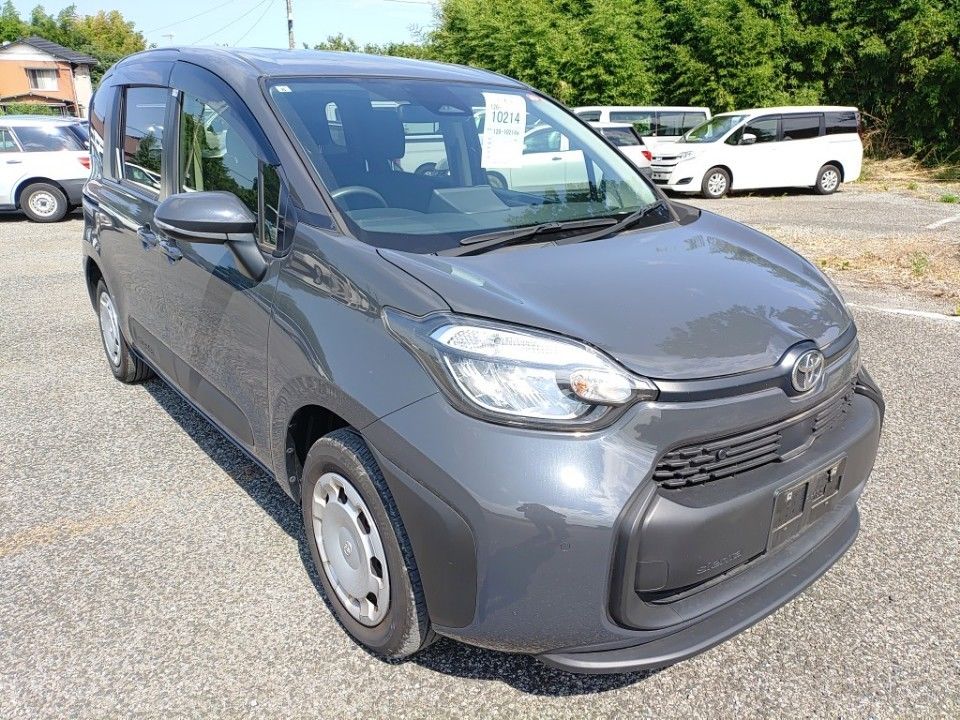 2023 Toyota Sienta auction photo 4