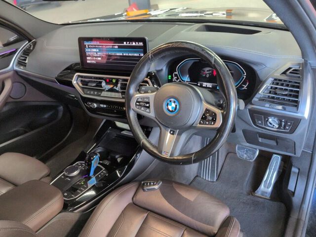 2022 BMW iX3 Mスポーツ auction photo 3