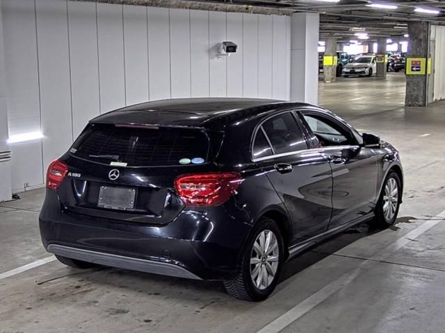 2017 Mercedes-Benz A 180 スタイル auction photo 3