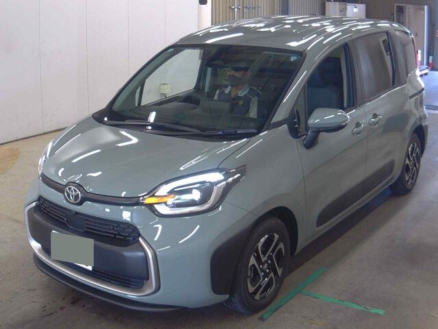 2026 Toyota Sienta ハイブリッドZ auction photo 4