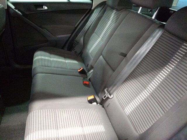 2011 Volkswagen ティグアン 4WD auction photo 6