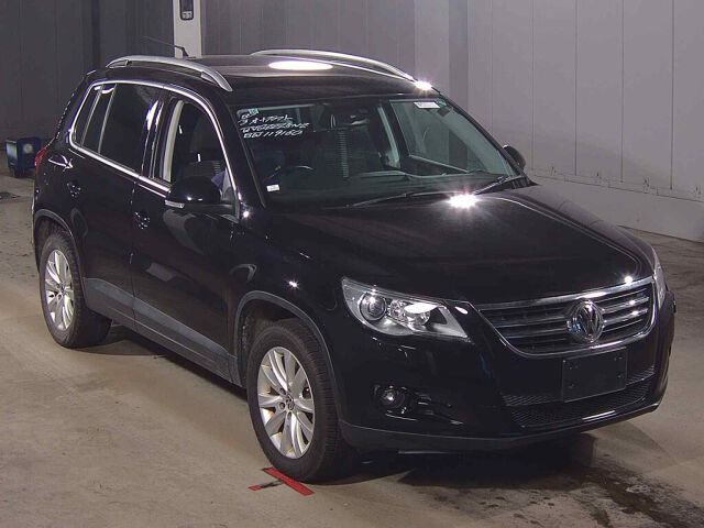 Japan Auction Vehicles 8 2011 Volkswagen ティグアン 4WD auction photo